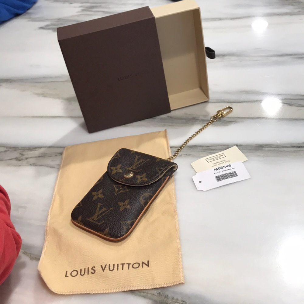 Louis Vuitton Monogram Canvas Pouch